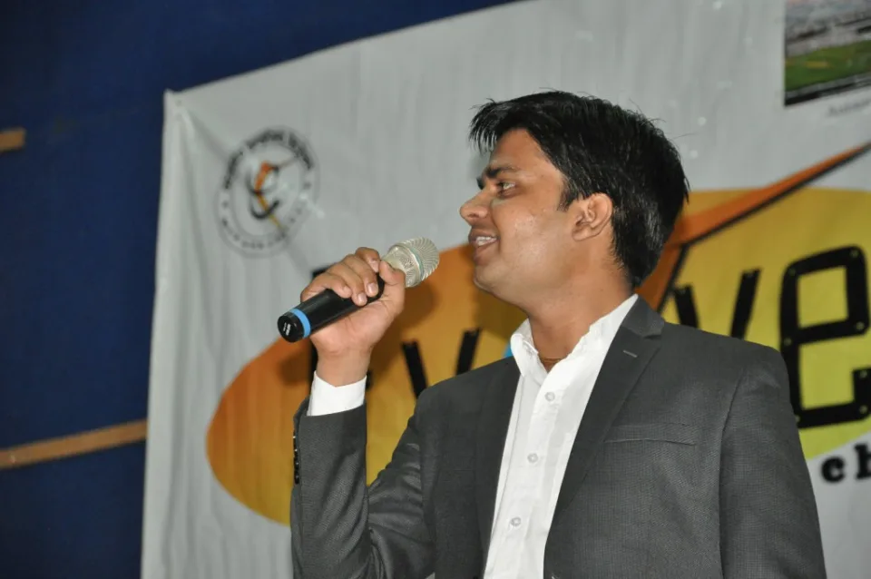 Mr. Kuldeep Dubey (Digital Transformation expert |  SPC | Agile coach l RTE l Scrum Master ) addressing students at Youth Festival 2017